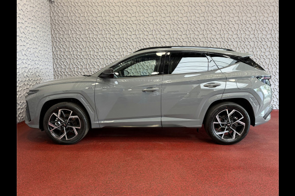 Hyundai Tucson NIEUWE AUTO TOP MODEL N LINE + 1.6 T-GDI PHEV SKY PANO 360CAM ELEK.KLEP ELEK.STOEL MEMORY VERWARMD SUBWOOFER 19" LMV ZWARTE HEME PLUG IN HYBRIDE