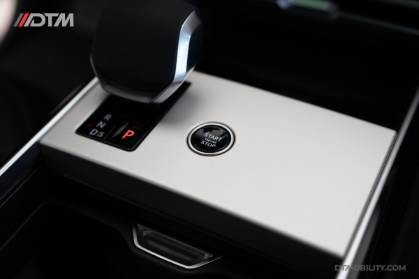 Land Rover Range Rover 3.0 P550e Autobiography PHEV | SVO Bespoke | Meridian Signature | Trekhaak