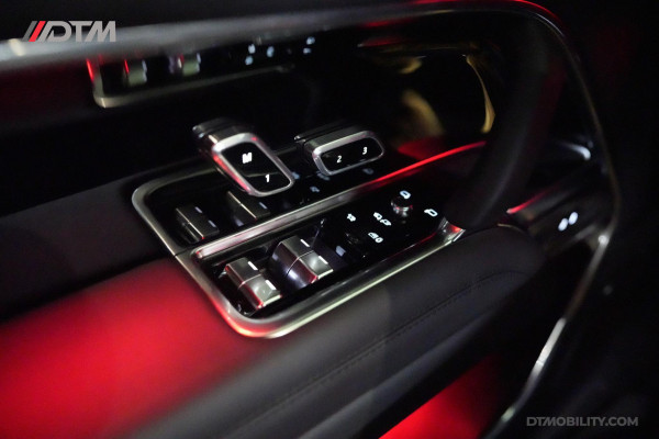 Land Rover Range Rover 3.0 P550e Autobiography PHEV | SVO Bespoke | Meridian Signature | Trekhaak