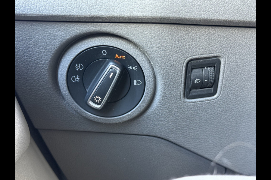 Volkswagen Crafter 35 2.0 TDI 177PK L3H2 Highline | ZB-Edition | Adapt. Cruisec. | Navi | Carplay | Trekhaak