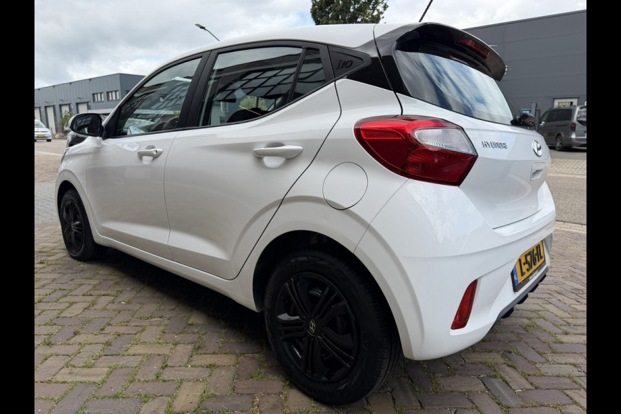 Hyundai i10 1.0 Comfort / Apple CarPlay-Android / Navigatie + Camera / Cruisie Control / 1e Eigenaar / NED-Hyundai
