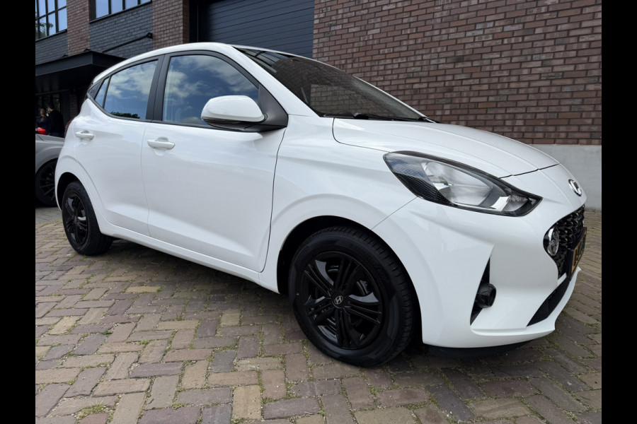 Hyundai i10 1.0 Comfort / Apple CarPlay-Android / Navigatie + Camera / Cruisie Control / 1e Eigenaar / NED-Hyundai