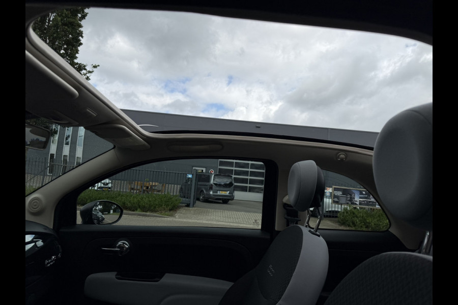 Fiat 500C 1.2 Young Cabrio Softtop / Navigatie / 1e Eigenaar / 4-Cilinders / Cruise Control / NED-Fiat
