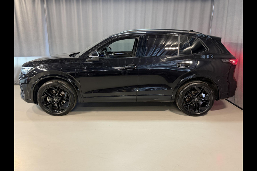 Volkswagen Tiguan 1.5 eHybrid R-Line Black Style 272pk 20"/VOL Leder + memory/Trekhaak/Harman Kardon/Stuur + stoelverwarming + koeling/Matrix LED/Dodehoek/Head-up