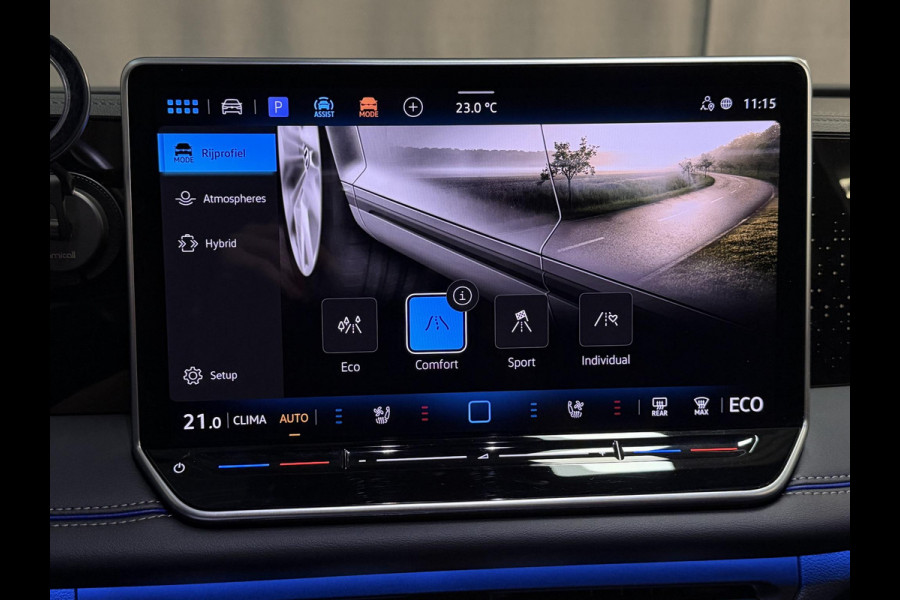Volkswagen Tiguan 1.5 eHybrid R-Line Black Style 272pk 20"/VOL Leder + memory/Trekhaak/Harman Kardon/Stuur + stoelverwarming + koeling/Matrix LED/Dodehoek/Head-up