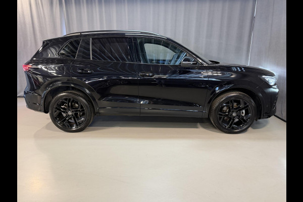 Volkswagen Tiguan 1.5 eHybrid R-Line Black Style 272pk 20"/VOL Leder + memory/Trekhaak/Harman Kardon/Stuur + stoelverwarming + koeling/Matrix LED/Dodehoek/Head-up