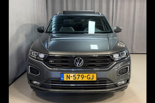 Volkswagen T-Roc 1.5 TSI Sport Business R 19"/Panoramadak/Trekhaak/Dodehoek/Camera/Adaptieve cruise/Apple Carplay & Android Auto/Camera/PDC v+a