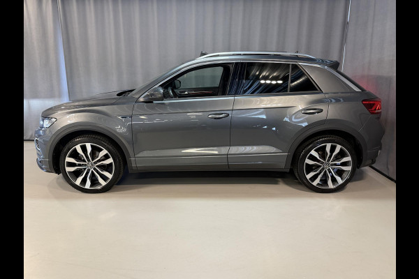 Volkswagen T-Roc 1.5 TSI Sport Business R 19"/Panoramadak/Trekhaak/Dodehoek/Camera/Adaptieve cruise/Apple Carplay & Android Auto/Camera/PDC v+a