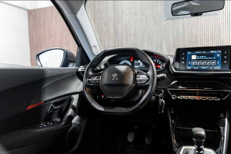 Peugeot 2008 1.2 PureTech Active NAVI PDC