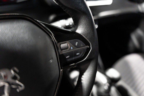 Peugeot 2008 1.2 PureTech Active NAVI PDC