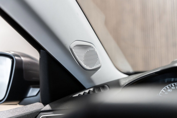 Peugeot 2008 1.2 PureTech Active NAVI PDC