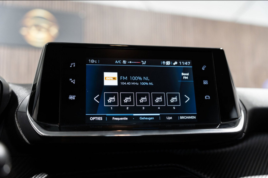 Peugeot 2008 1.2 PureTech Active NAVI PDC