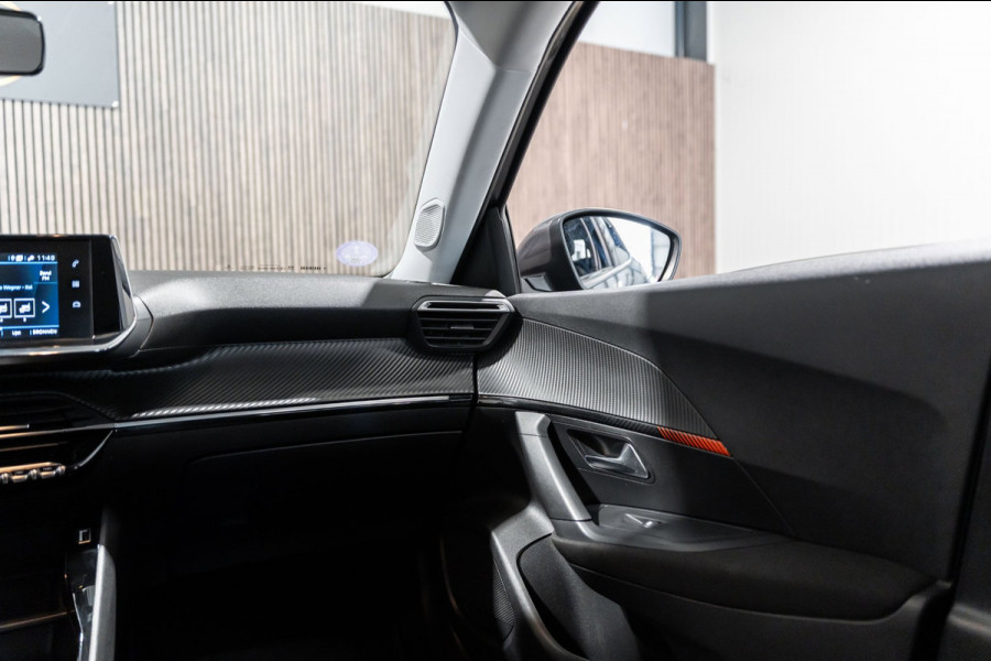 Peugeot 2008 1.2 PureTech Active NAVI PDC