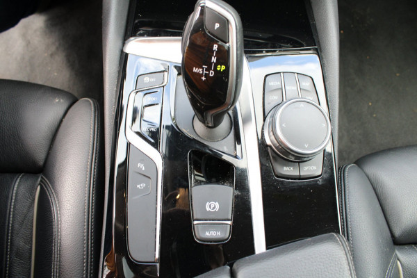 BMW 5 Serie Touring 520d High Executive