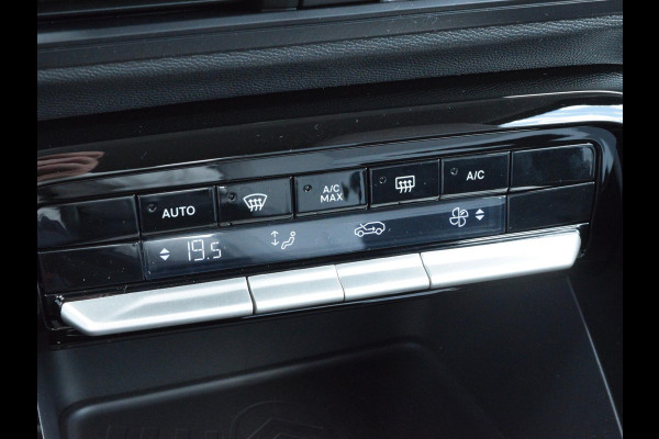 Citroën C3 1.2 Hybrid 110pk Max | NAVI | APPLE CARPLAY | PARKEERSENSOREN MET CAMERA | CLIMATE CONTROL | 17" LICHTMETALEN VELGEN