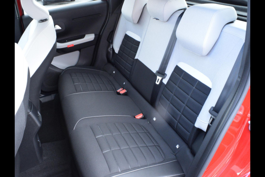 Citroën C3 1.2 Hybrid 110pk Max | NAVI | APPLE CARPLAY | PARKEERSENSOREN MET CAMERA | CLIMATE CONTROL | 17" LICHTMETALEN VELGEN