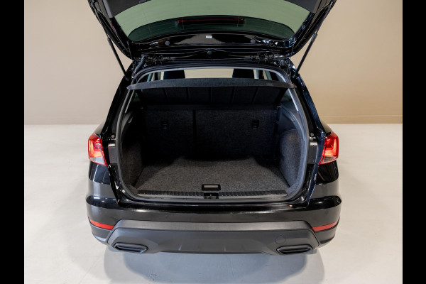 Seat Arona 1.0 EcoTSI Style Business Connect / 95pk / Stoelverwarming / Automatische klimaatregeling /