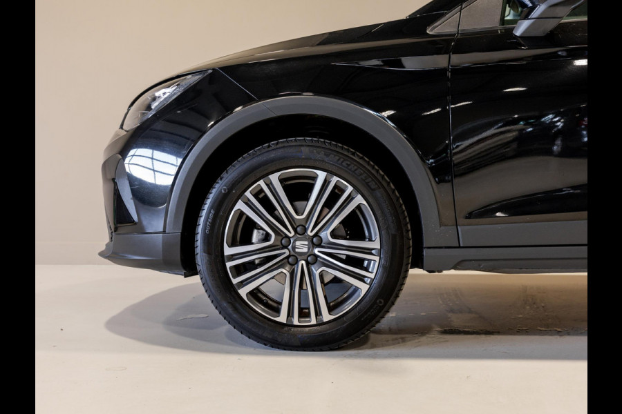 Seat Arona 1.0 EcoTSI Style Business Connect / 95pk / Stoelverwarming / Automatische klimaatregeling /