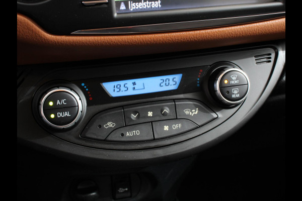 Toyota Yaris 1.5 Automaat Hybrid Active Camera Climate Control Cruise Control Navigatie Bluetooth 29339 km!