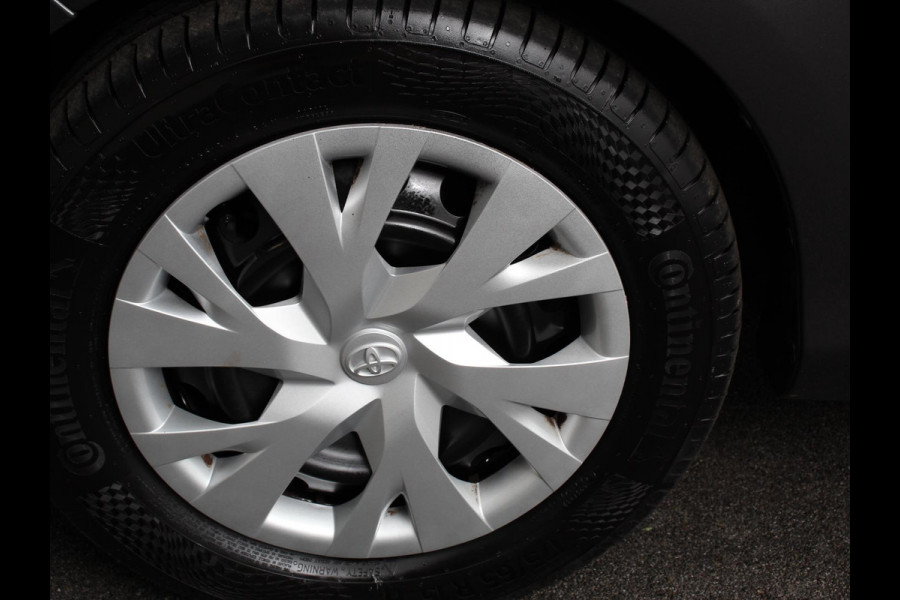 Toyota Yaris 1.5 Automaat Hybrid Active Camera Climate Control Cruise Control Navigatie Bluetooth 29339 km!