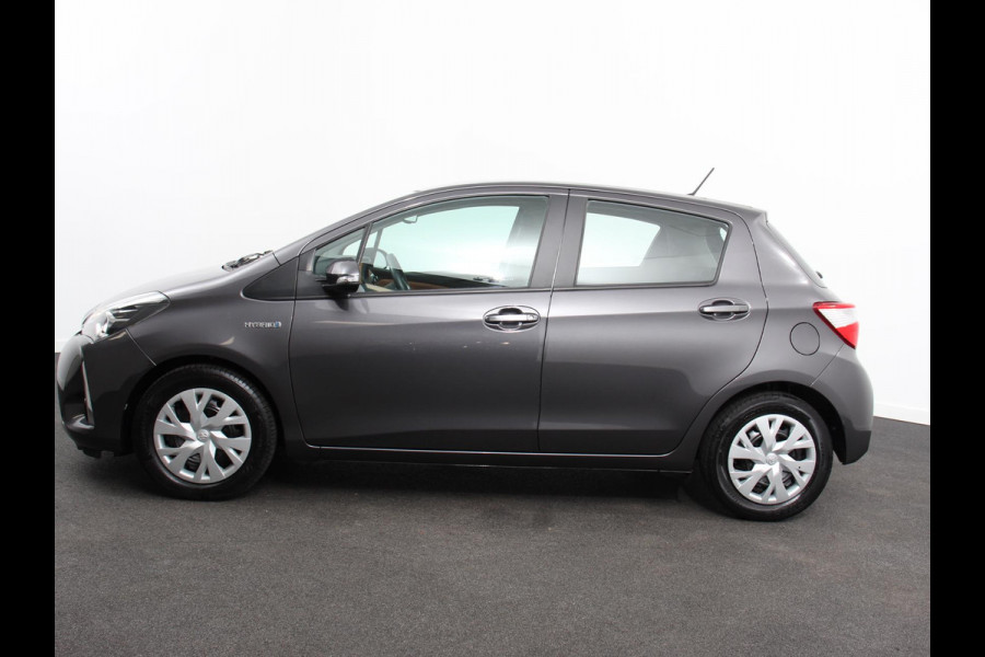 Toyota Yaris 1.5 Automaat Hybrid Active Camera Climate Control Cruise Control Navigatie Bluetooth 29339 km!