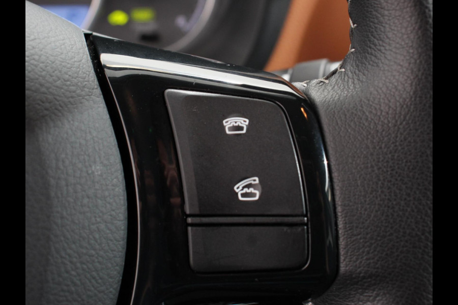 Toyota Yaris 1.5 Automaat Hybrid Active Camera Climate Control Cruise Control Navigatie Bluetooth 29339 km!
