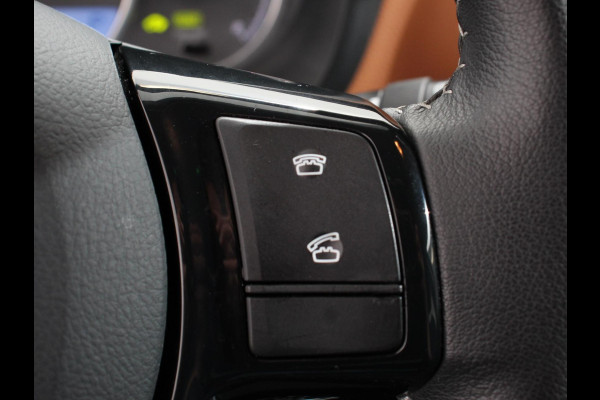 Toyota Yaris 1.5 Automaat Hybrid Active Camera Climate Control Cruise Control Navigatie Bluetooth 29339 km!