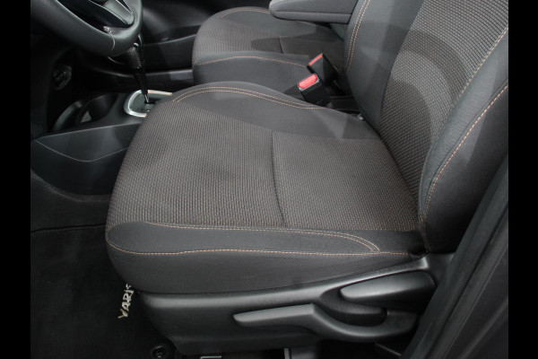 Toyota Yaris 1.5 Automaat Hybrid Active Camera Climate Control Cruise Control Navigatie Bluetooth 29339 km!