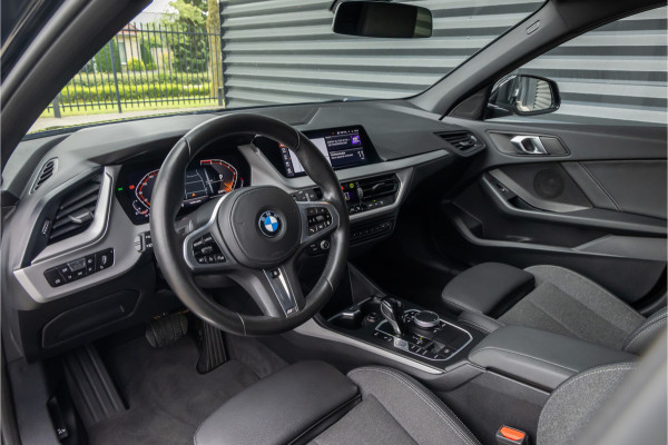 BMW 1-serie 118i M-Sport stuur - Shadow Line
