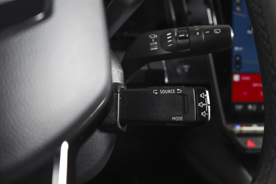 Renault Mégane E-Tech EV60 Optimum Charge Techno | Dig.Cockpit | Adapt.Cruise | Stoel-+Stuurverw. | 360 camera | NAV+App.Connect | Auto. Airco | Trekhaak | LM 20" |