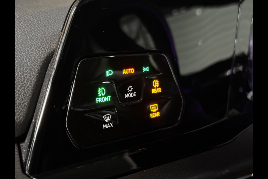 Volkswagen Golf 2.0 TSI GTI PANO|H&K|STOEL VENTILATIE & VERWARMING|MATRIX|MEMORY|LEDER|ACC|AMBIENT|19 INCH