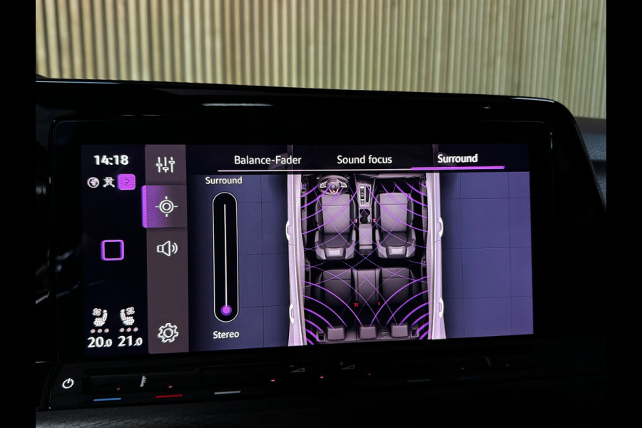Volkswagen Golf 2.0 TSI GTI PANO|H&K|STOEL VENTILATIE & VERWARMING|MATRIX|MEMORY|LEDER|ACC|AMBIENT|19 INCH