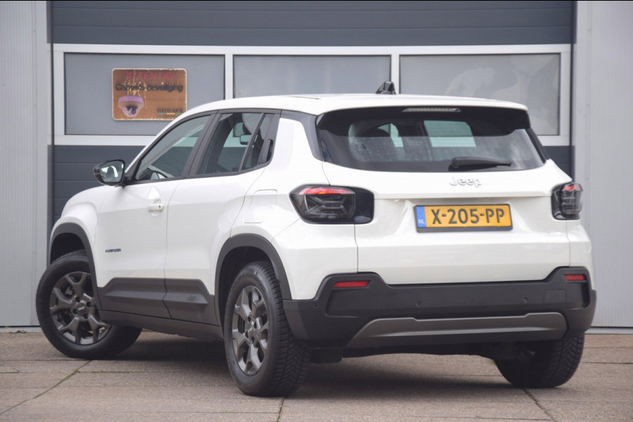 Jeep Avenger Longitude 54 kWh APPLE CARPLAY/WARMTEPOMP/LED KOPLAMPEN