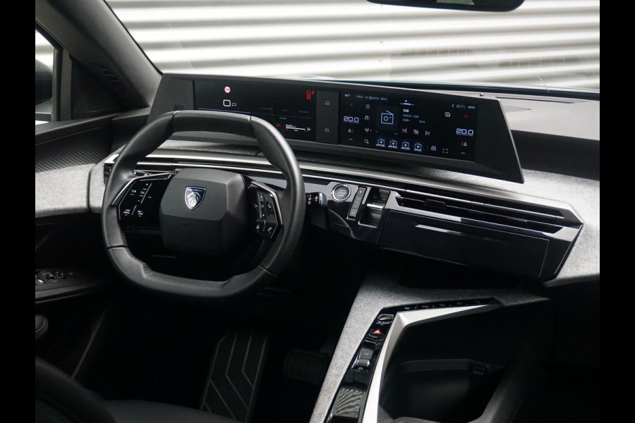 Peugeot 5008 1.2 Hybrid 145 Allure 7p Camera achter