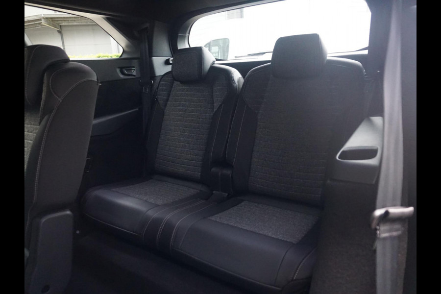 Peugeot 5008 1.2 Hybrid 145 Allure 7p Camera achter