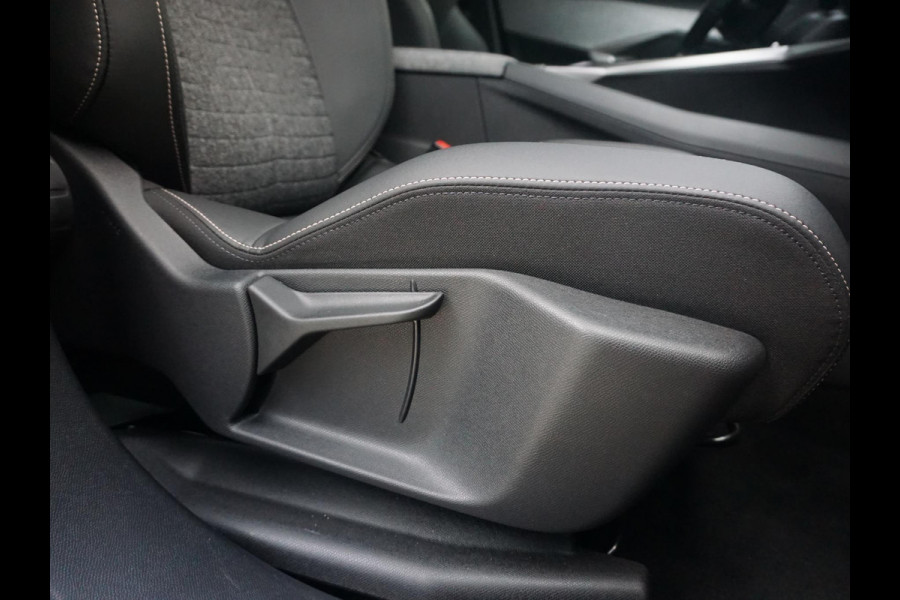 Peugeot 5008 1.2 Hybrid 145 Allure 7p Camera achter