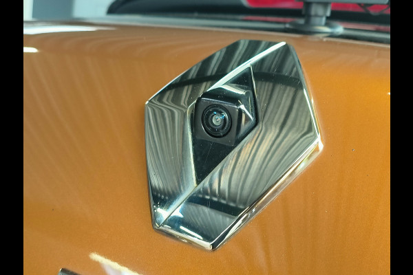 Renault Captur 1.6 E-Tech Plug-in Hybrid 160 Intens Rijklaar + 12 maanden Bovag-garantie Henk Jongen Auto's in Helmond,  al 50 jaar service zoals 't hoort!