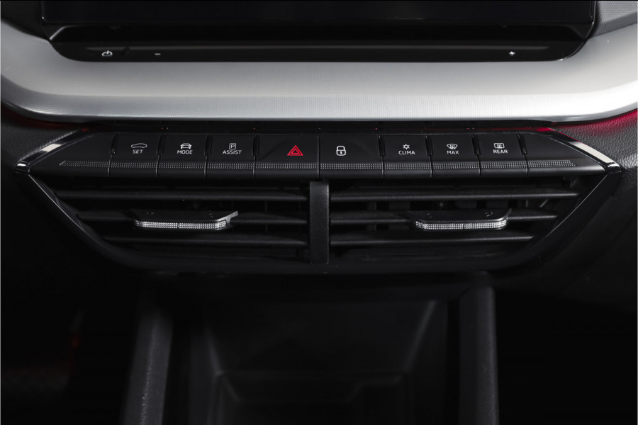Škoda Octavia Combi 1.5 e-TSI 150 PK Business Edition Plus - Automaat | Dig.Cockpit | Adapt.Cruise | Stoel-+Stuurverw. | Camera | PDC | NAV+App.Connect | Auto. Airco | LM 17" | All Seasons |