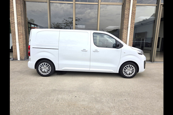 Peugeot e-Expert L2 75 kWh Xenon Stoelverwarming Airco Achteruitrijcamera