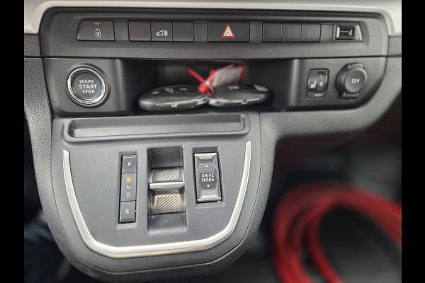 Peugeot e-Expert L2 75 kWh Xenon Stoelverwarming Airco Achteruitrijcamera