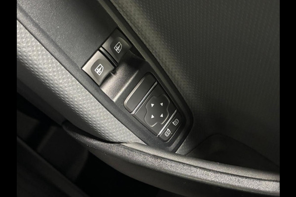 Mercedes-Benz Citan 110 CDI L1 Pro Cruise Control Stoelverwarming Parkeersensoren Airco 3 Zits