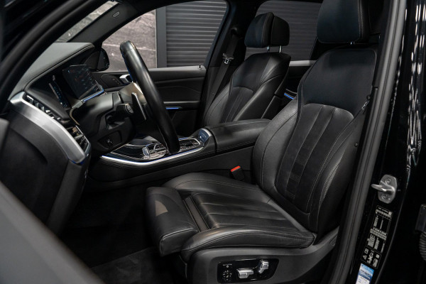BMW X5 xDrive40d High Executive *M-Sport / Panorama / Harman-Kardon / HUD / Memory / Surround-view*