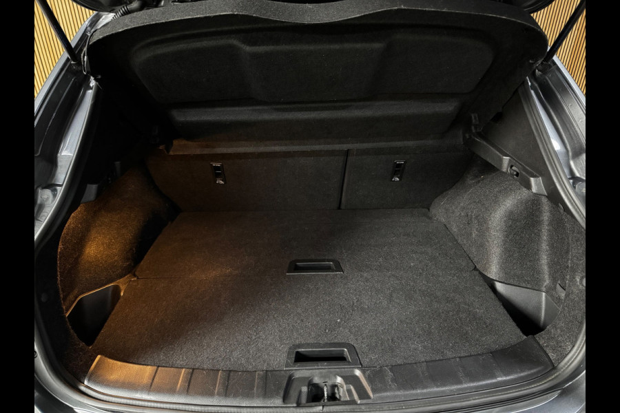 Nissan QASHQAI 1.3 DIG-T Tekna +