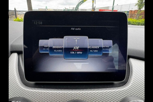 Mercedes-Benz B-Klasse 180 Ambition Automaat 132.000km Airco/ECC,Navigatie,Camera,Half Leder
