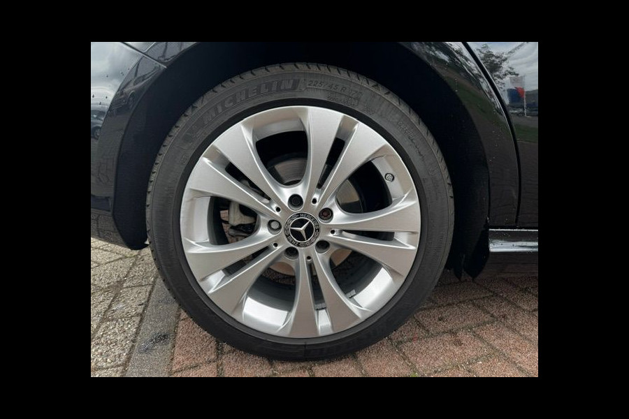 Mercedes-Benz B-Klasse 180 Ambition Automaat 132.000km Airco/ECC,Navigatie,Camera,Half Leder