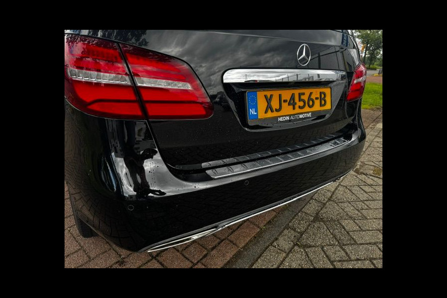 Mercedes-Benz B-Klasse 180 Ambition Automaat 132.000km Airco/ECC,Navigatie,Camera,Half Leder