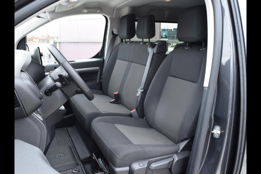 Opel Vivaro Electric L3 75 kWh DC | DUBBELE CABINE | BETIMMERING | SIDE BARS | 2 SCHUIFDEUREN | TREKHAAK | STOELVERWARMING | CAMERA | NAVI |