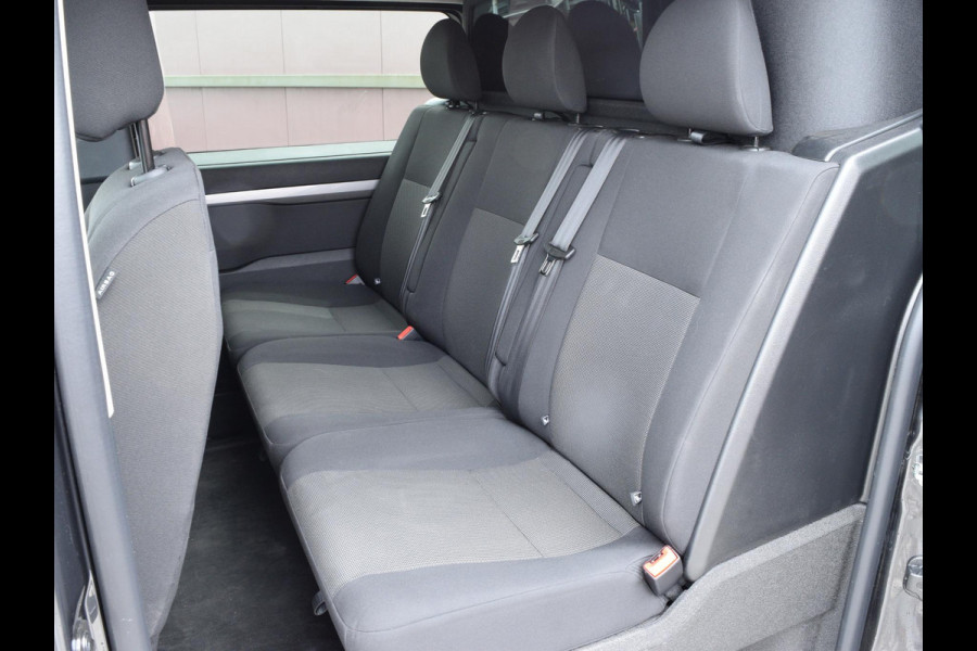 Opel Vivaro Electric L3 75 kWh DC | DUBBELE CABINE | BETIMMERING | SIDE BARS | 2 SCHUIFDEUREN | TREKHAAK | STOELVERWARMING | CAMERA | NAVI |