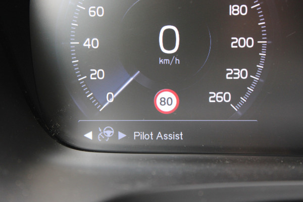 Volvo V90 2.0 T8 AWD Inscription HARMAN KARDON LEER NAVI LED STOELKOELING 86000KM!!!