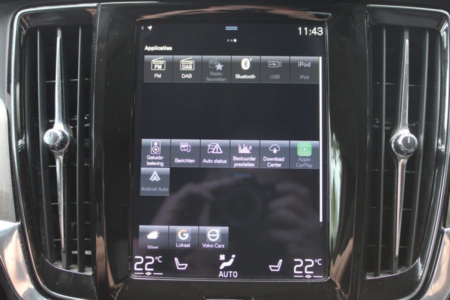 Volvo V90 2.0 T8 AWD Inscription HARMAN KARDON LEER NAVI LED STOELKOELING 86000KM!!!